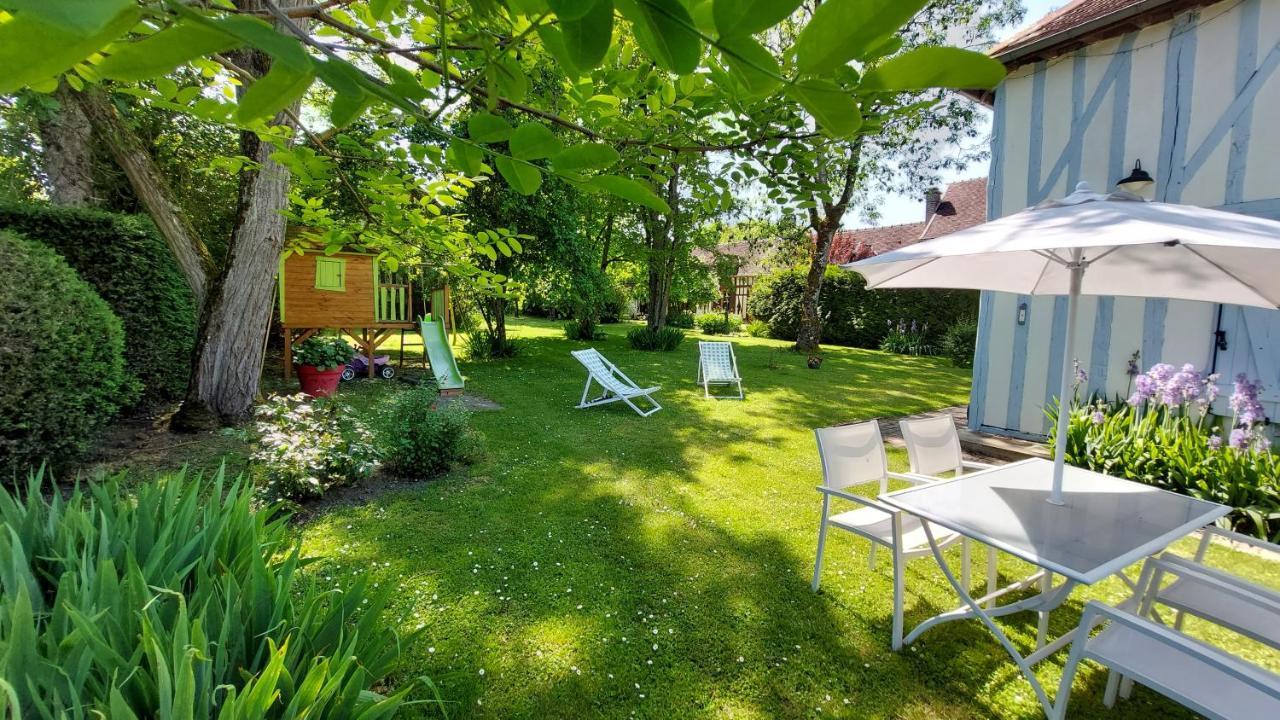 Отель Domaine Du Carouge Lirey Экстерьер фото
