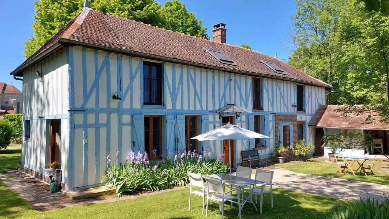Отель Domaine Du Carouge Lirey Экстерьер фото