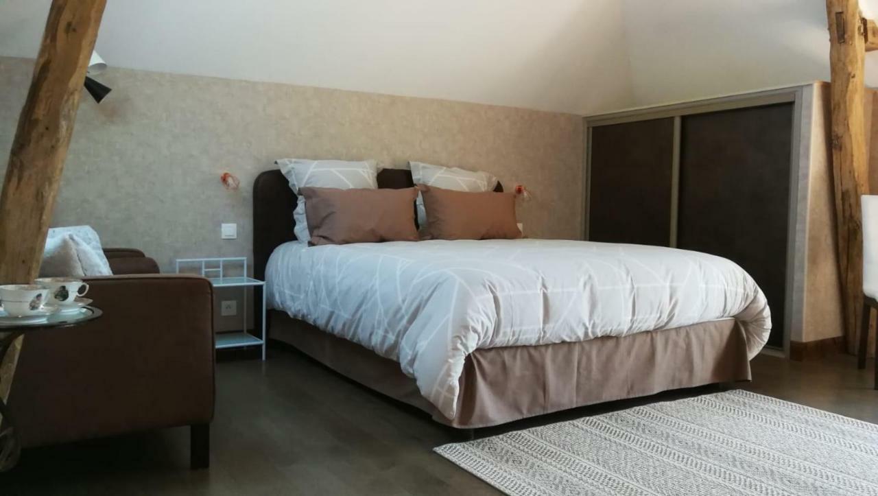 Отель Domaine Du Carouge Lirey Экстерьер фото